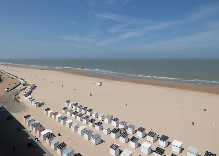 Bel Air - Spacious 2-bedroom With Frontal Sea View T117 Ostende