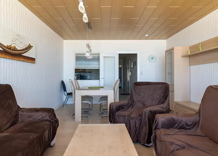 Bel Air - Spacious 2-bedroom With Frontal Sea View T117 Ostende