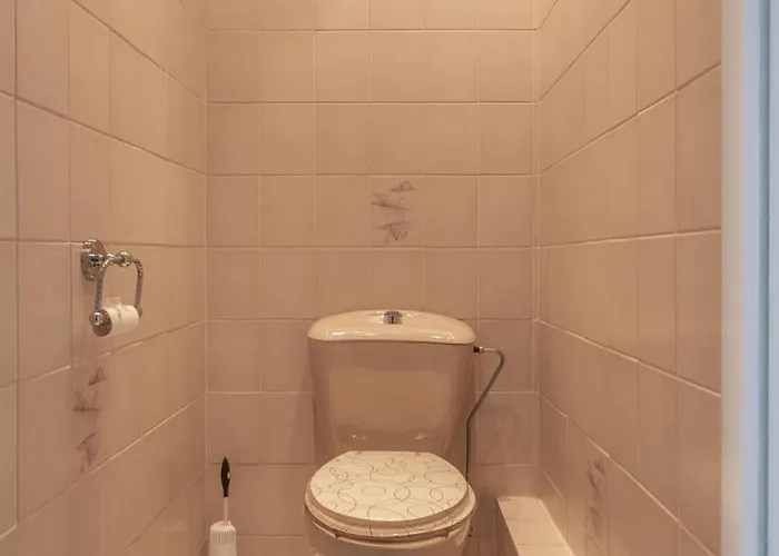 Bel Air - Spacious 2-bedroom With Frontal Sea View T117 *